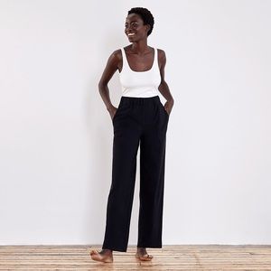 NWOT Aday Slow it Down Pant. Size XS. Black.